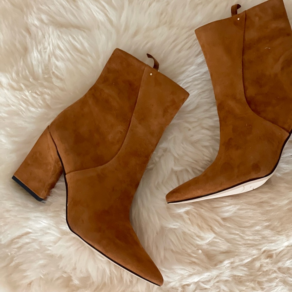 Franco Sarto Whiskey tan Suede boots~ Vesi pointed toe ankle bootie size 8
